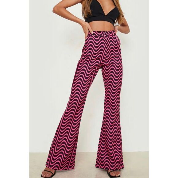 Boohoo RETRO PRINT FIT & FLARE PANTS Size 8 Nwot - Picture 1 of 8